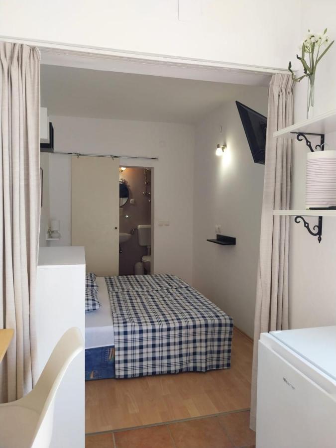 Apartmani Bonavia Jelsa  Eksteriør billede